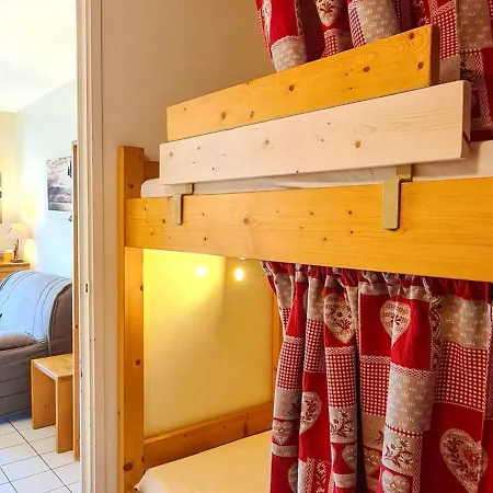 Daire Renove Avec Balcon Sud, Casier A Ski, Proche Pistes Et Commerces - Fr-1-425-156 *